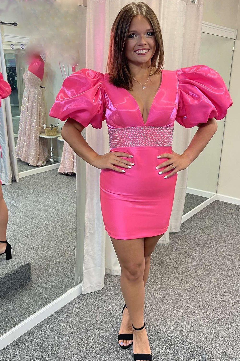 Sparkly Homecoming Dress Cute Puff Sleeves Bodycon Fitting with Beading Short Party Cocktail Dress