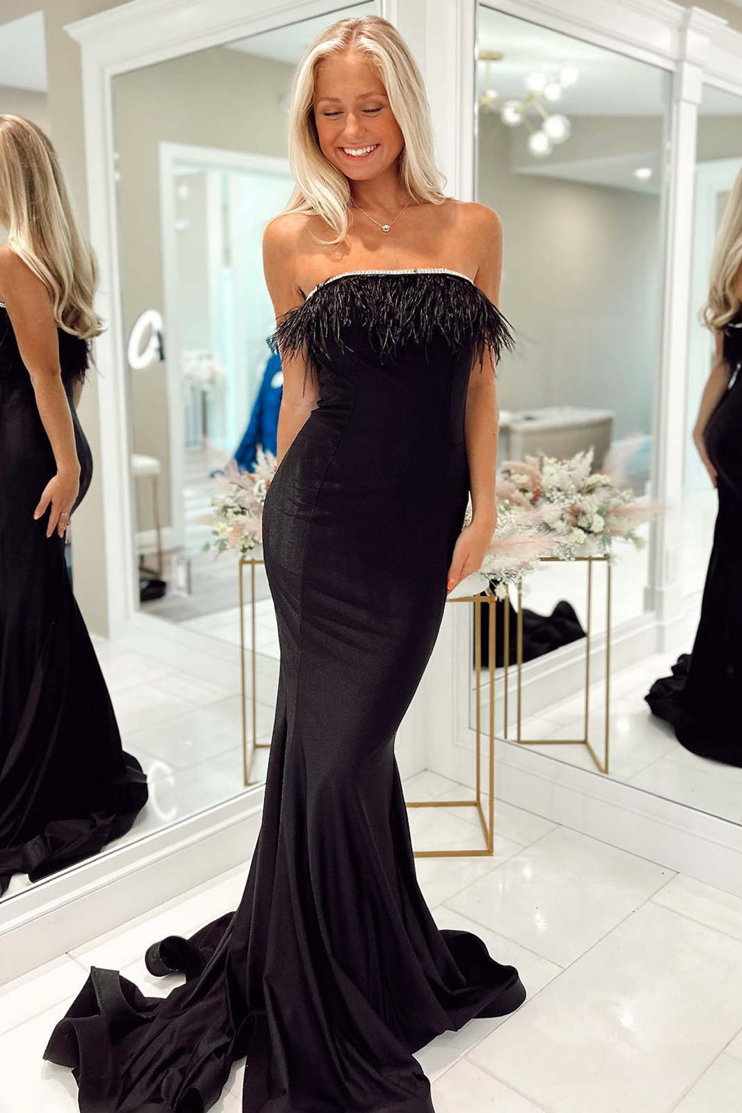 Strapless Black Prom Dress Feathers Mermaid Long Party Dress Evening Dress
