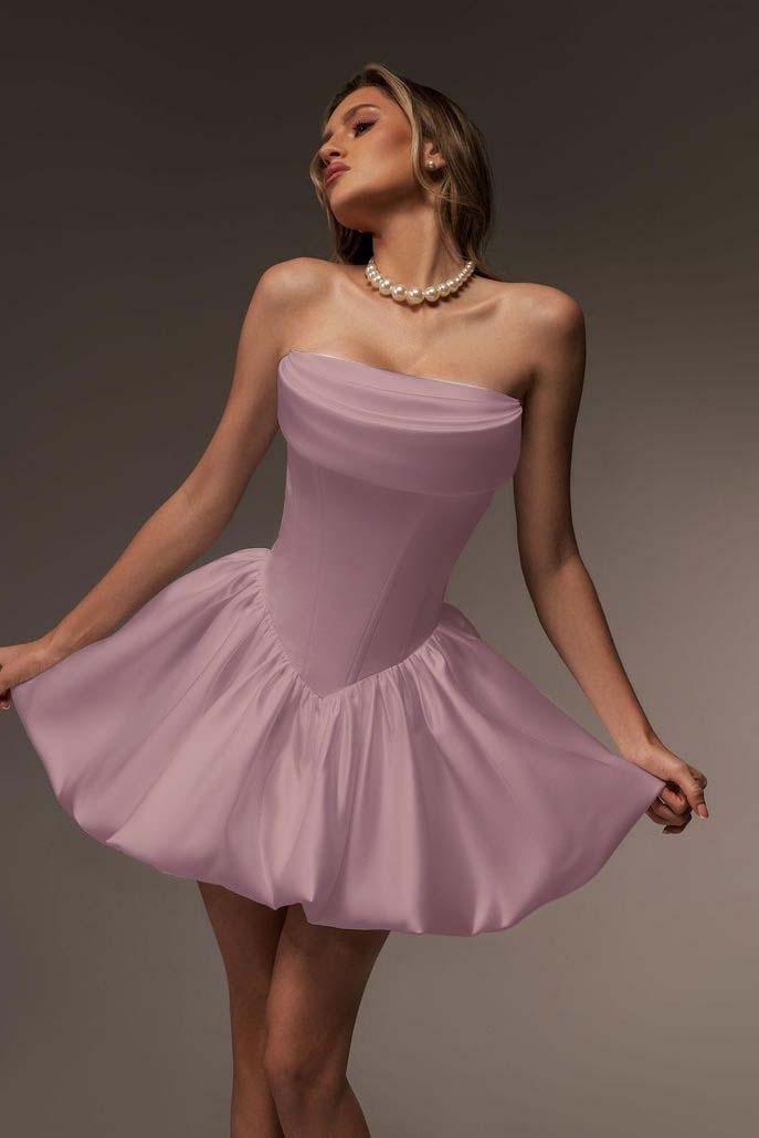 Strapless Homecoming Dress Sleeveless Short A Line Cocktail Dress With Pleated