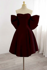Strapless Homecoming Dress Sleeveless Short Cocktail Dress With Bowknot Pleated