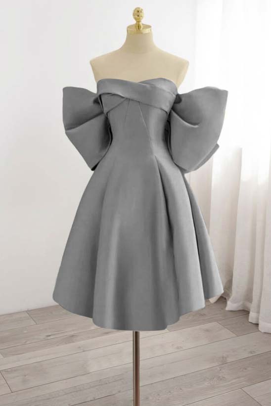 Strapless Homecoming Dress Sleeveless Short Cocktail Dress With Bowknot Pleated