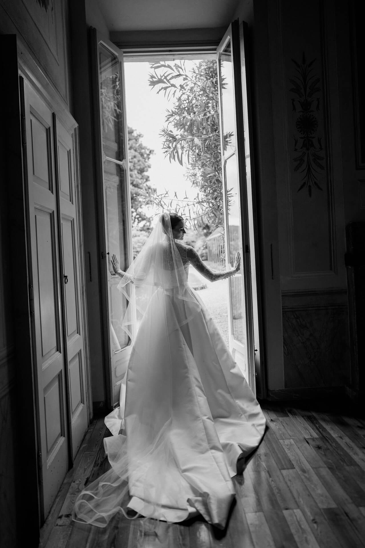 Strapless Satin Wedding Dress A Line Sleeveless Bridal Gown with Detachable Lace Top