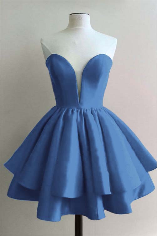 Strapless Sweetheart Homecoming Dress Sleeveless Pleated Short Cocktail Dress With Ruffles