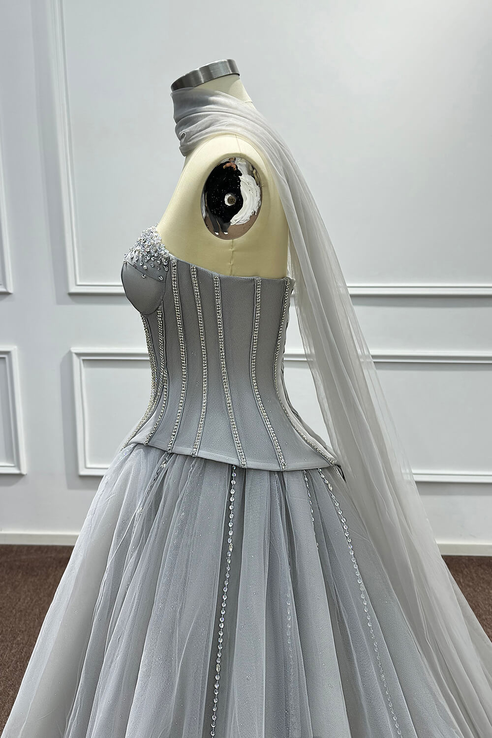 Sweetheart Corset Dress A Line Grey Tulle Prom Dress with Beadings and Rhinestones