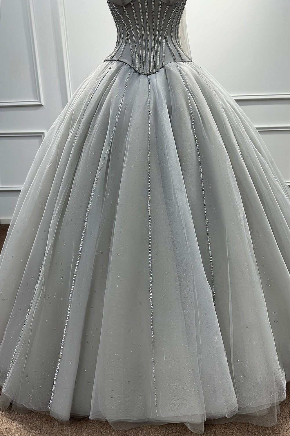 Sweetheart Corset Dress A Line Grey Tulle Prom Dress with Beadings and Rhinestones