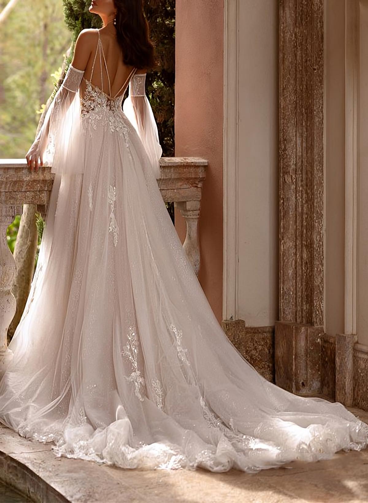 Sweetheart Court Train Wedding Dress With Appliques Lace