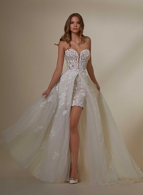 Sweetheart Long Sleeves Lace Wedding Dress With Detachable Train