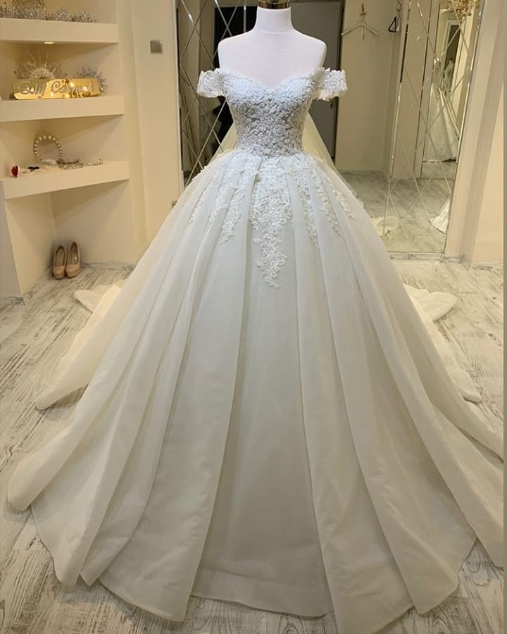 Sweetheart Off the Shoulder A Line Wedding Dress with Ruffles and Lace Appliques