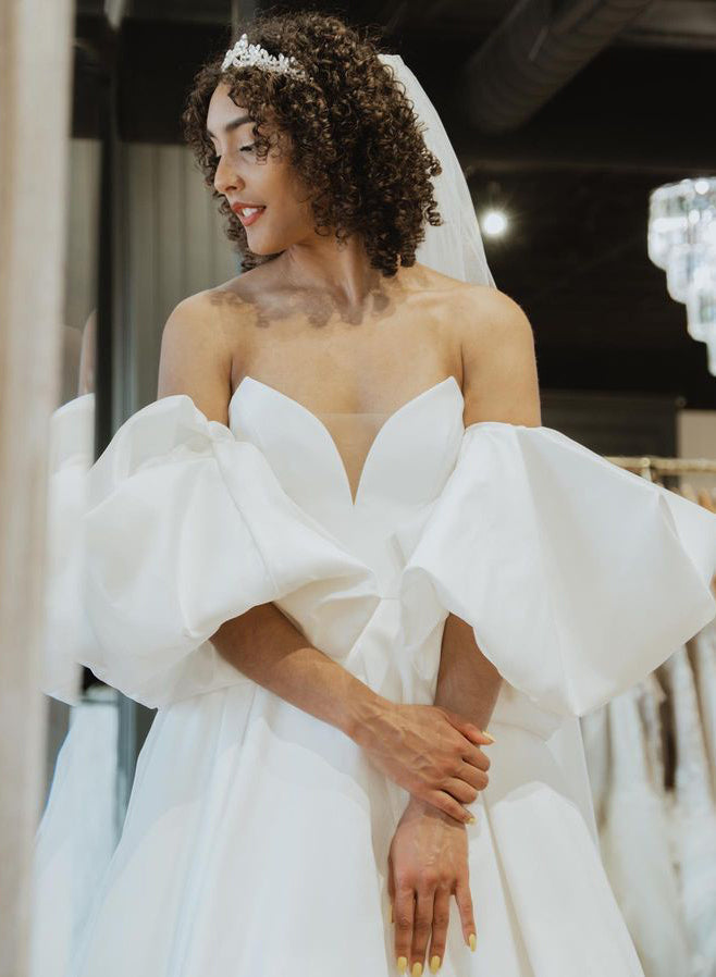 Sweetheart Satin Wedding Dress With Short Sleeves