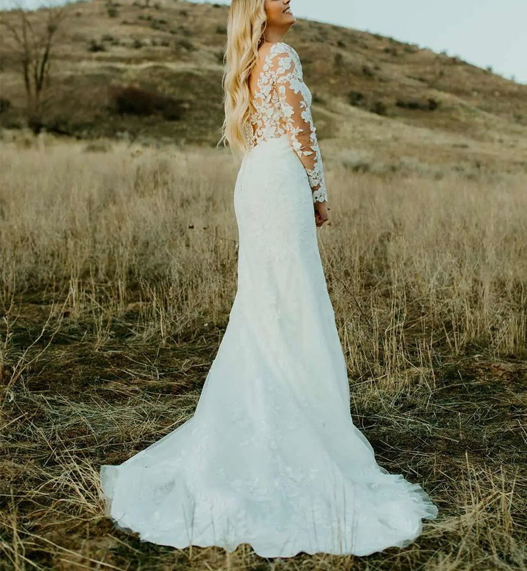 Trumpet/Mermaid V neck Long Sleeves Tulle Lace Sweep Train Wedding Dress With Appliques Lace