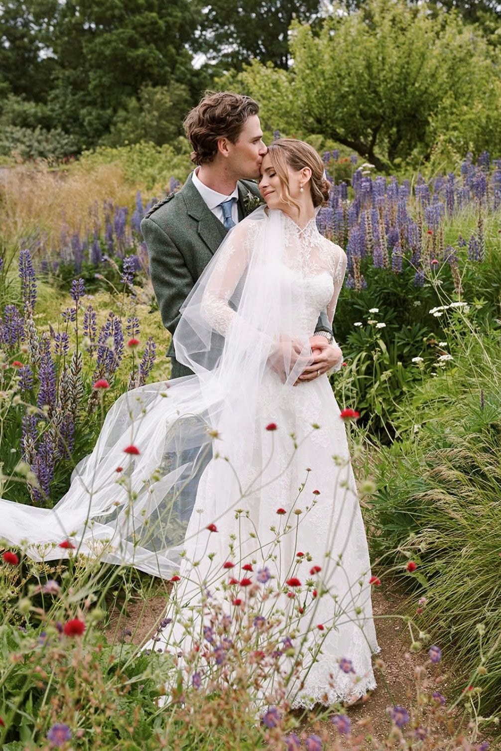 Tulle A-Line Wedding Dress with Detachable Lace Topper and Sweetheart Neckline