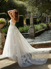Tulle V Neck Spaghetti Straps Wedding Dress