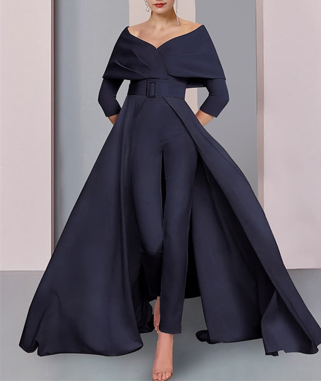 Long-Sleeve Scoop Neck Pantsuit for the Mother of the Bride Featuring a Belt