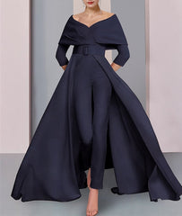Long-Sleeve Scoop Neck Pantsuit for the Mother of the Bride Featuring a Belt