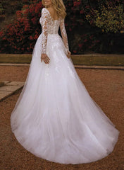 V Neck A Line Wedding Dress With Long Sleeves Lace/Tulle and Appliques Lace