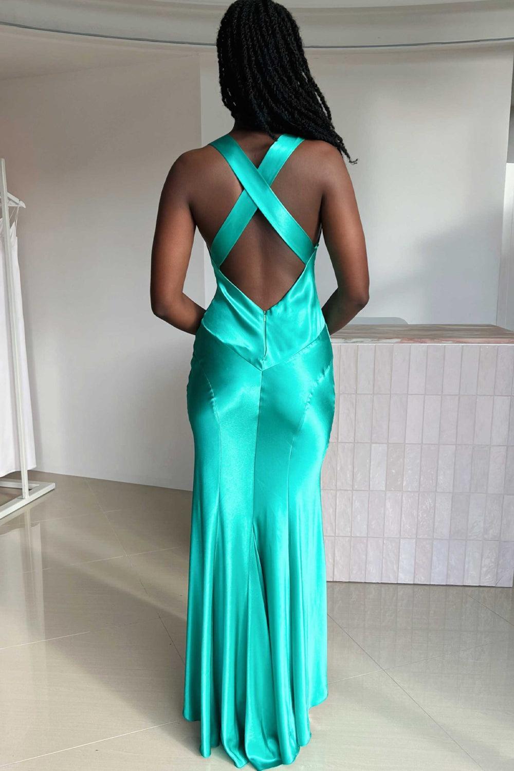 Dressystars V-Neck Cross Back Yellow Satin Prom Gown With Ruched Detailing Formal Evening Gown