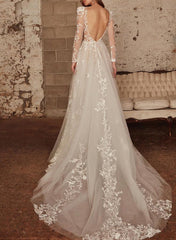 V Neck Long Sleeves Court Train Lace/Tulle Wedding Dress