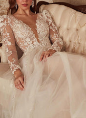 V Neck Long Sleeves Court Train Lace/Tulle Wedding Dress