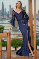 V-Neck Mermaid/Trumpet Mother of the Bride Gown With 3/4 Sleeves Side Split & Floral Appliques