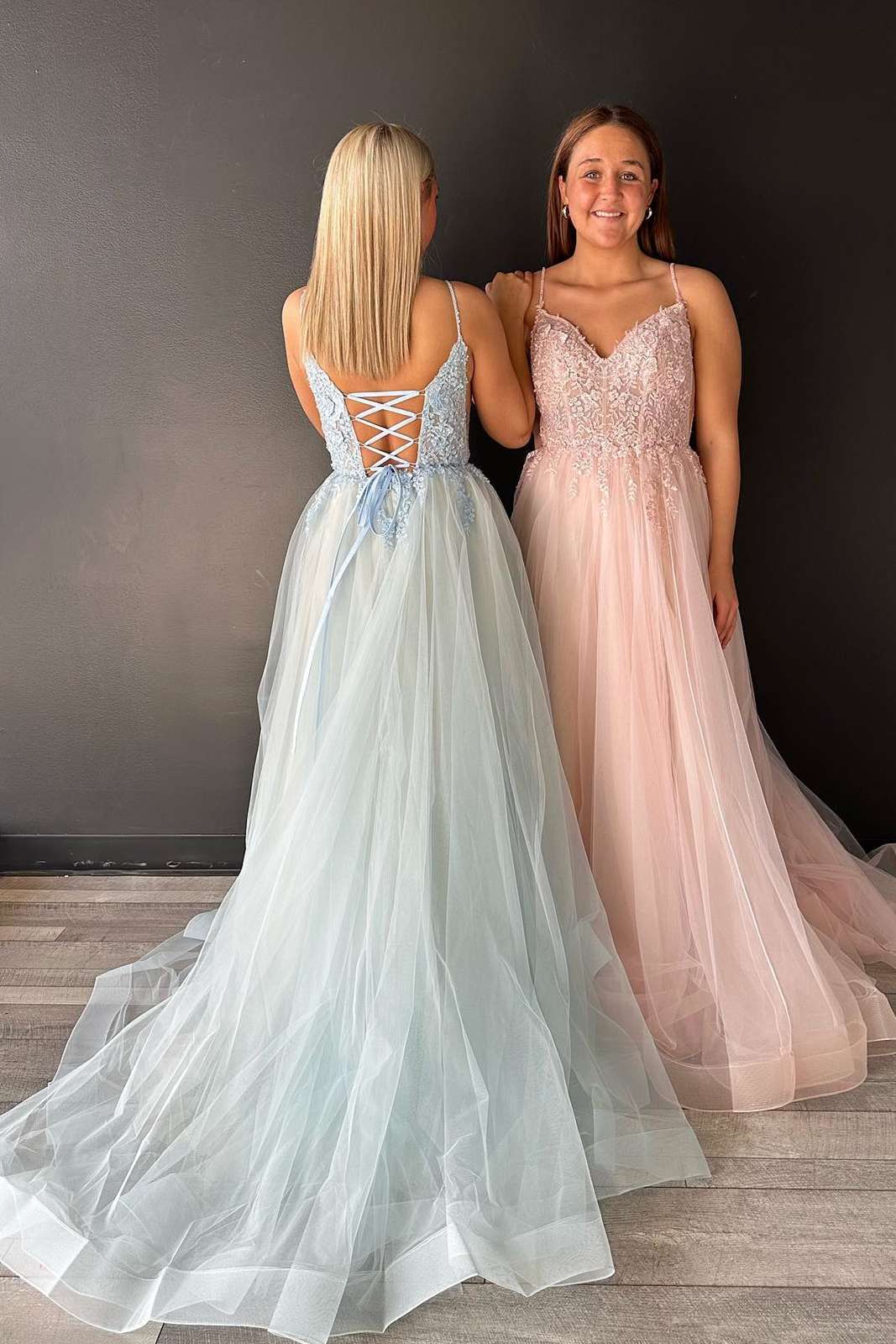 V Neck Prom Dress Lace Up Delicate Appliques Tulle A Line Evening Dress