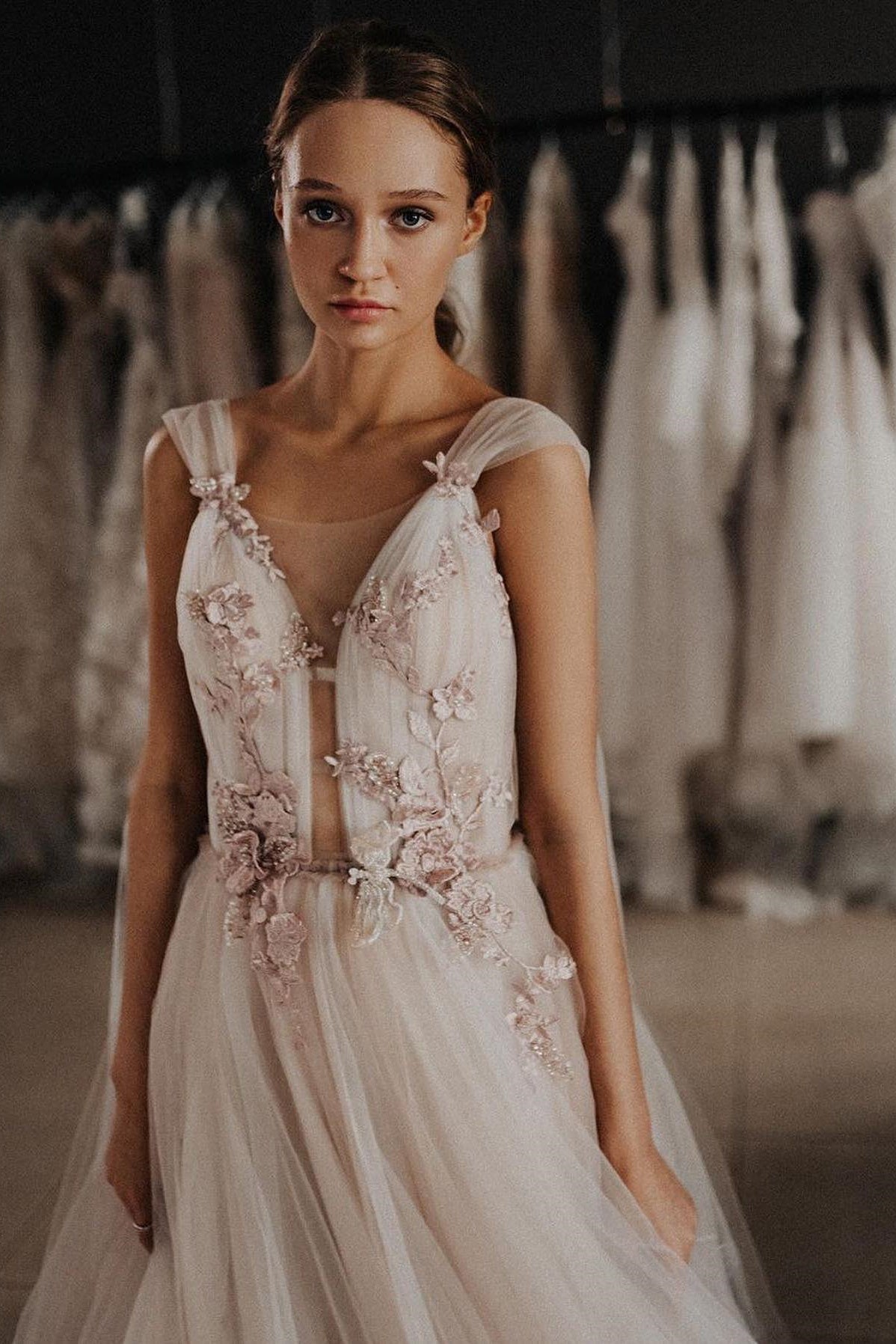 V Neck Tulle Ivory Wedding Dress A Line Bridal Gown with Watteau Train