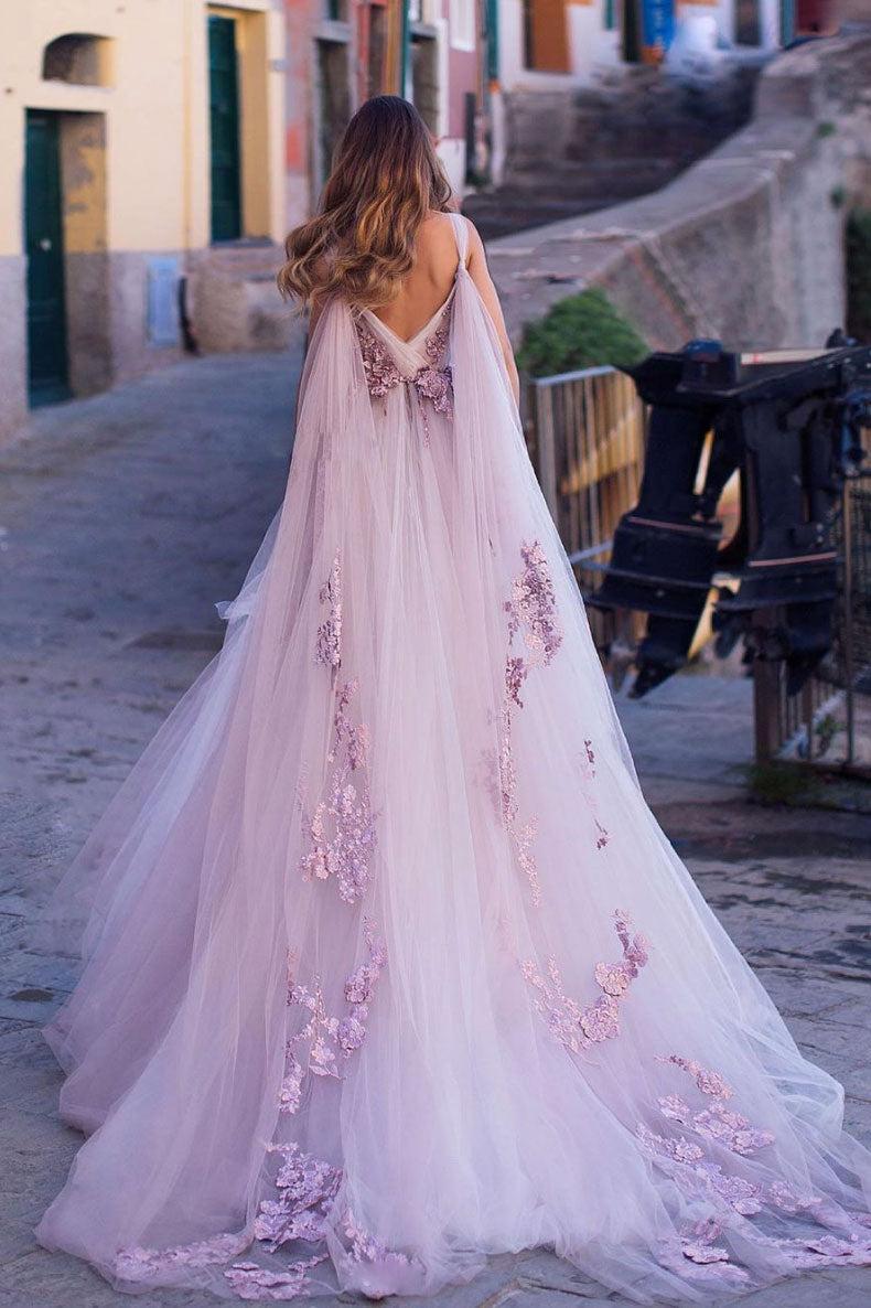 V Neck Tulle Ivory Wedding Dress A Line Bridal Gown with Watteau Train