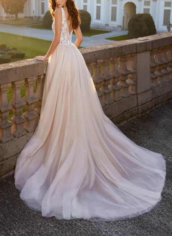 V neck Sleeveless Lace/Tulle Wedding Dress With Appliques Lace