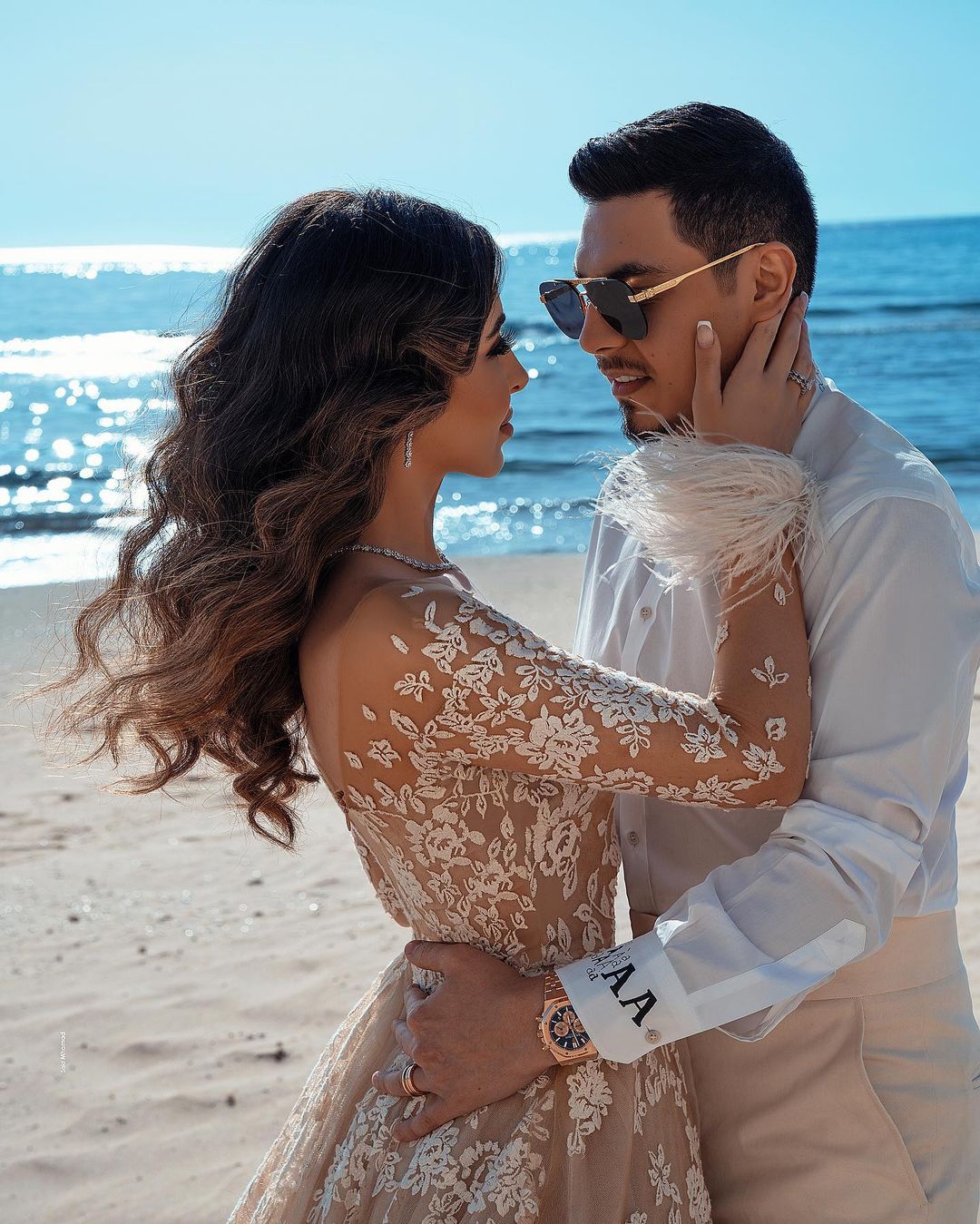 Vintage Long Sleeves Lace Wedding Dress Mermaid Tulle Bridal Gown