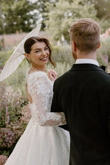 White Tulle A-Line Wedding Dress with Scoop Neck and Lace Appliques