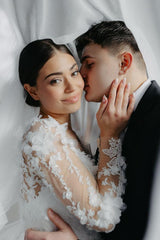 White Wedding Dress Ball Gown V Neck Long Sleeves Cathedral Train Lace Bridal Gown With Appliques