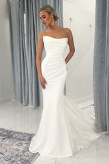 White Wedding Dress Lace Mermaid Sweetheart Strapless Sleeveless Cathedral Train Ruffle Satin Bridal Gown