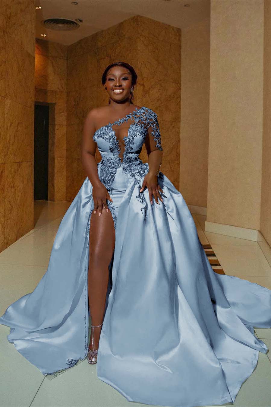 White Wedding Dress One Shoulder Satin Beaded Lace Appliques Bridal Dress