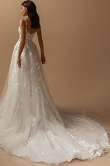 White Wedding Dress Square Spaghetti Strap A Line Sleeveless Court Train Tulle Bridal Gown With Appliques