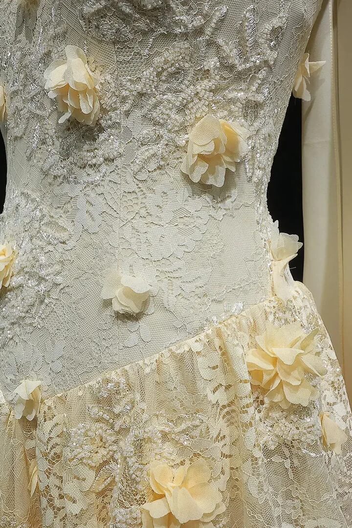 Yellow Lace A Line Prom Dress Sweetheart Lace Appliqued Formal Dress with 3D Flowers