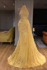 Yellow Mermaid Prom Dress Sleeveless Halter Neck Formal Dress With Sequins