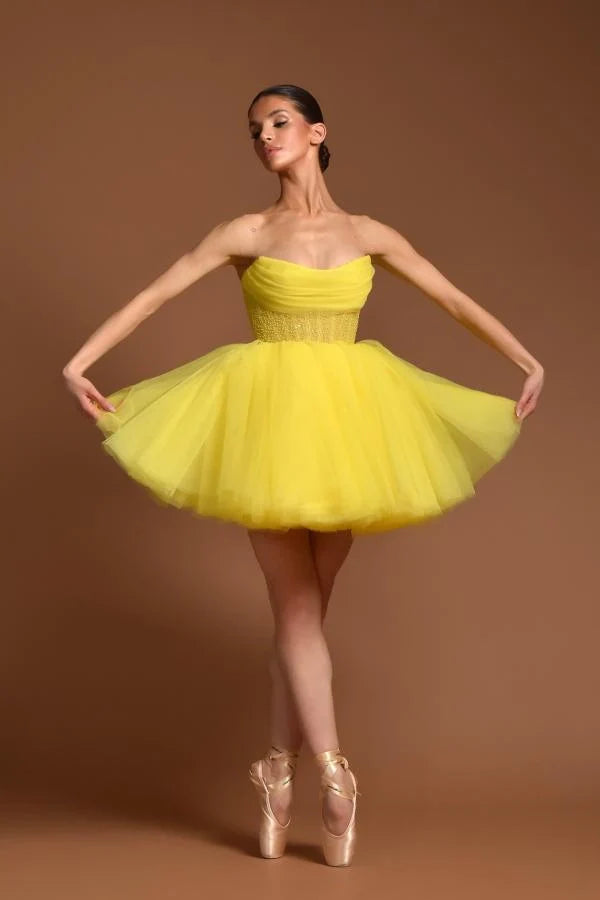 Yellow Strapless Homecoming Dress A Line Tulle Short Cocktail Dresses