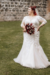 Dressystars Plus Size Wedding Dress 3/4 Sleeve Tulle Mermaid Bridal Gown with Lace Appliques