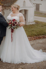 Dressystars Plus Size Wedding Dress A Line Bateau Neck Half Sleeve Bridal Gown with Lace